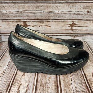 FLY LONDON YOKO Women's 8-8.5 (EUR 39) Black Patent Leather Slip On Wedge Shoes